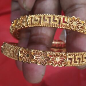 Artificial gold bangles size 2.6