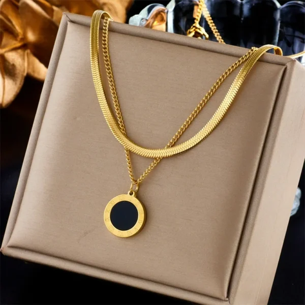 Uzone Exquisite Gold Roman Numerals Pendant Necklaces For Women Girls Round Stainless Steel Resin Necklace Bijoux