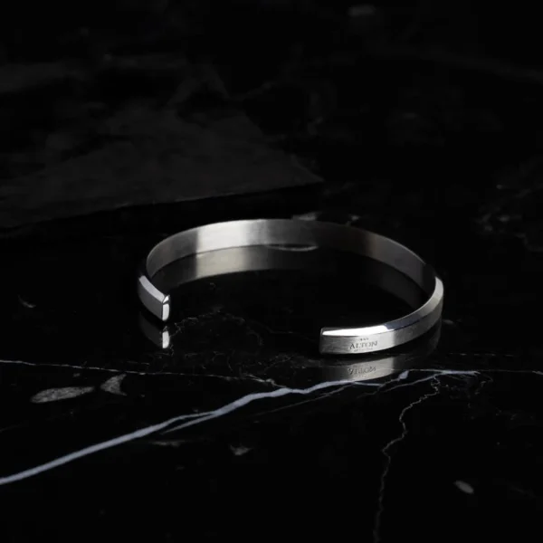 Silver cuff bracelet for men and women